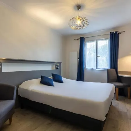 Hapy Hotell 3*